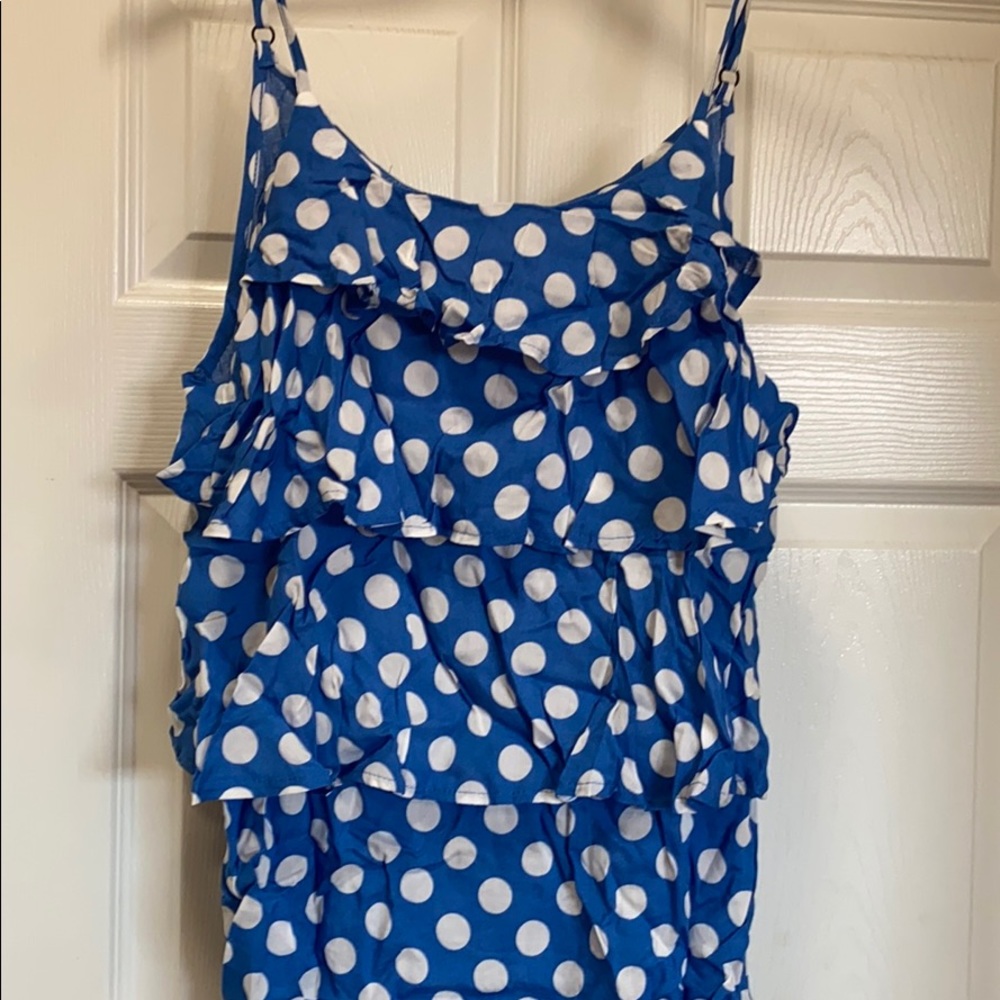 Women’s sleeveless top